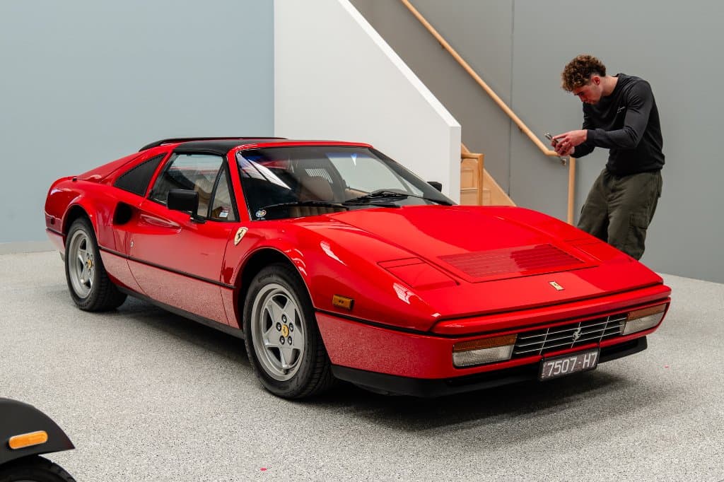 Prestige: Ferrari 328 GTS